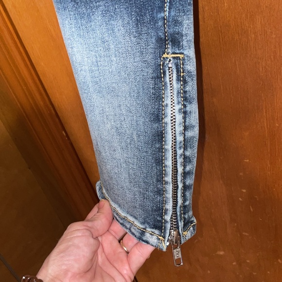 •ARIZONA•NWOT 360 ULTRA FLEX DROPPED TAPER CROTCH DENIM JEANS SIZE 30 - Picture 8 of 11